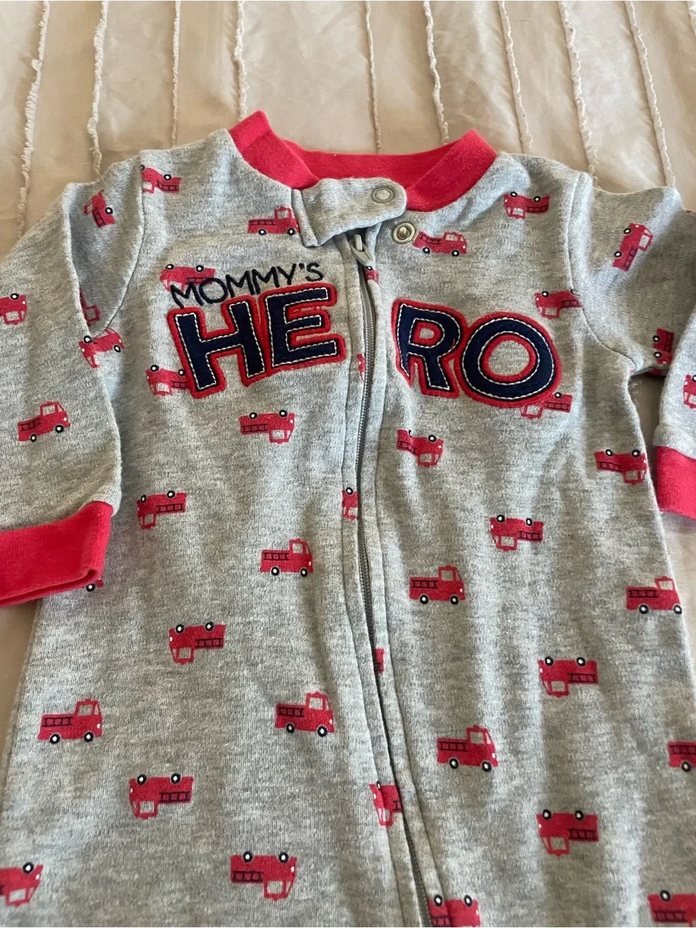 Kids One-Piece Footed Sleepers -‎ Black/White, Gray/Red, Blue - Mixed Brands